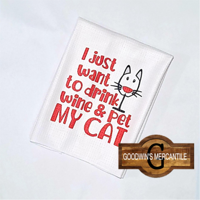 DRINK WINE AND PET MY DOG/CAT PRINTED TEA TOWEL